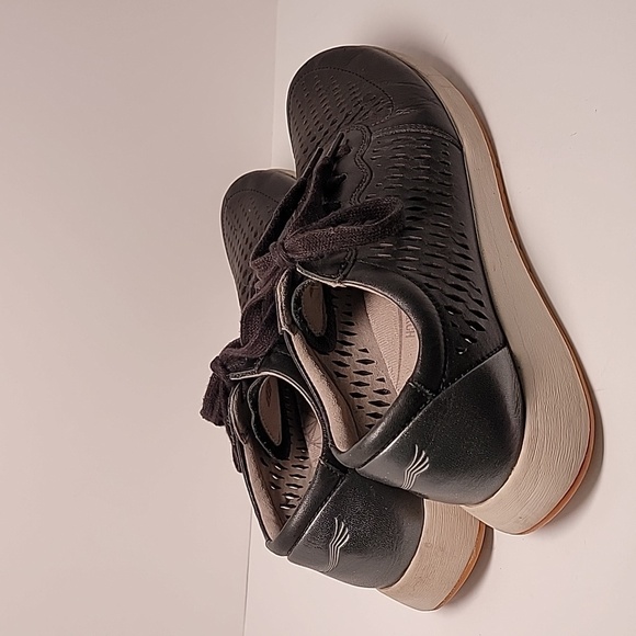 Dansko Charlie Black Leather Perforated Lace Up Sneaker Support EU 38 US 7.5 - Picture 8 of 16
